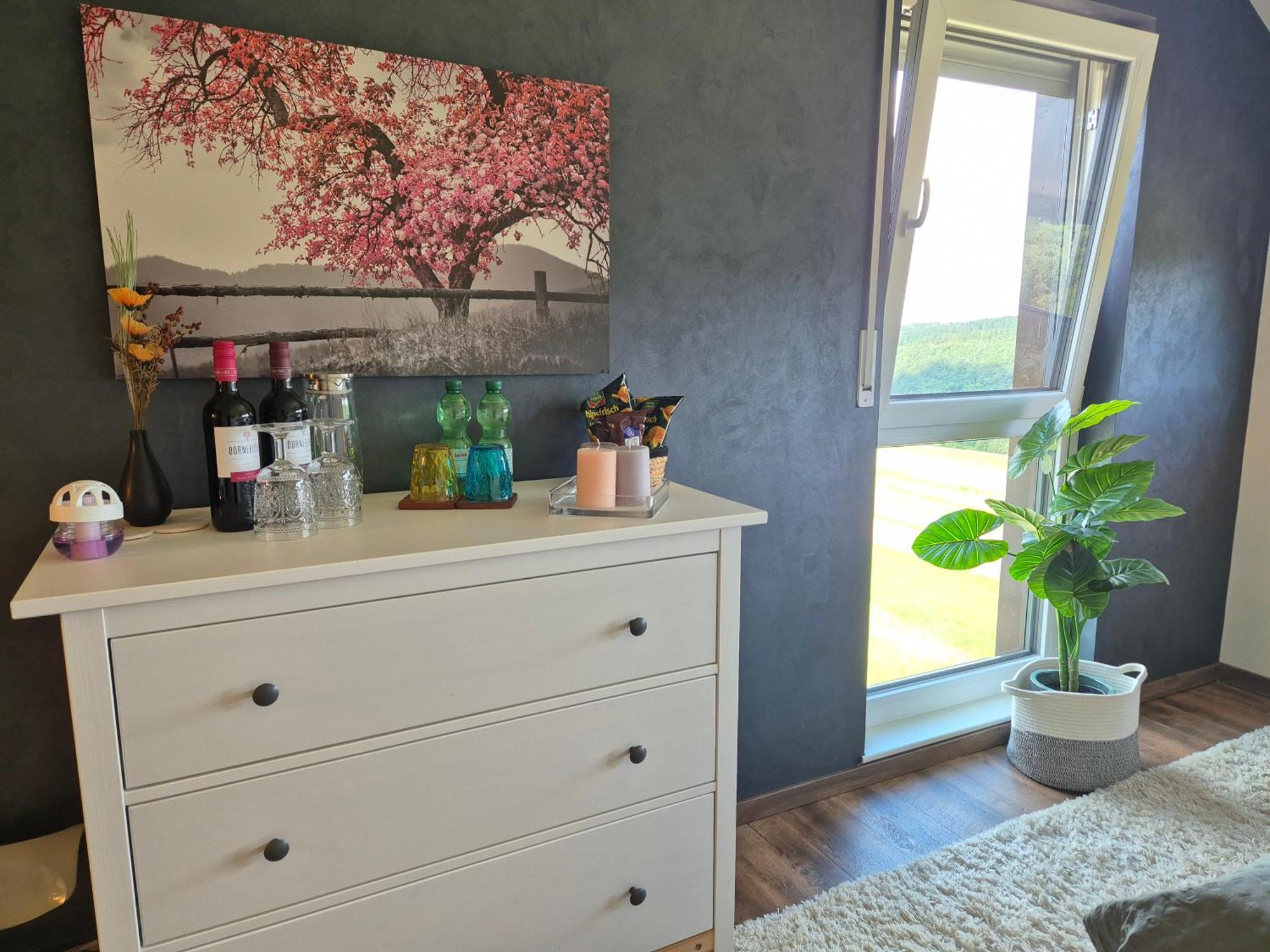 Serenity Vista Retreat Bnb Bescheid Exteriér fotografie