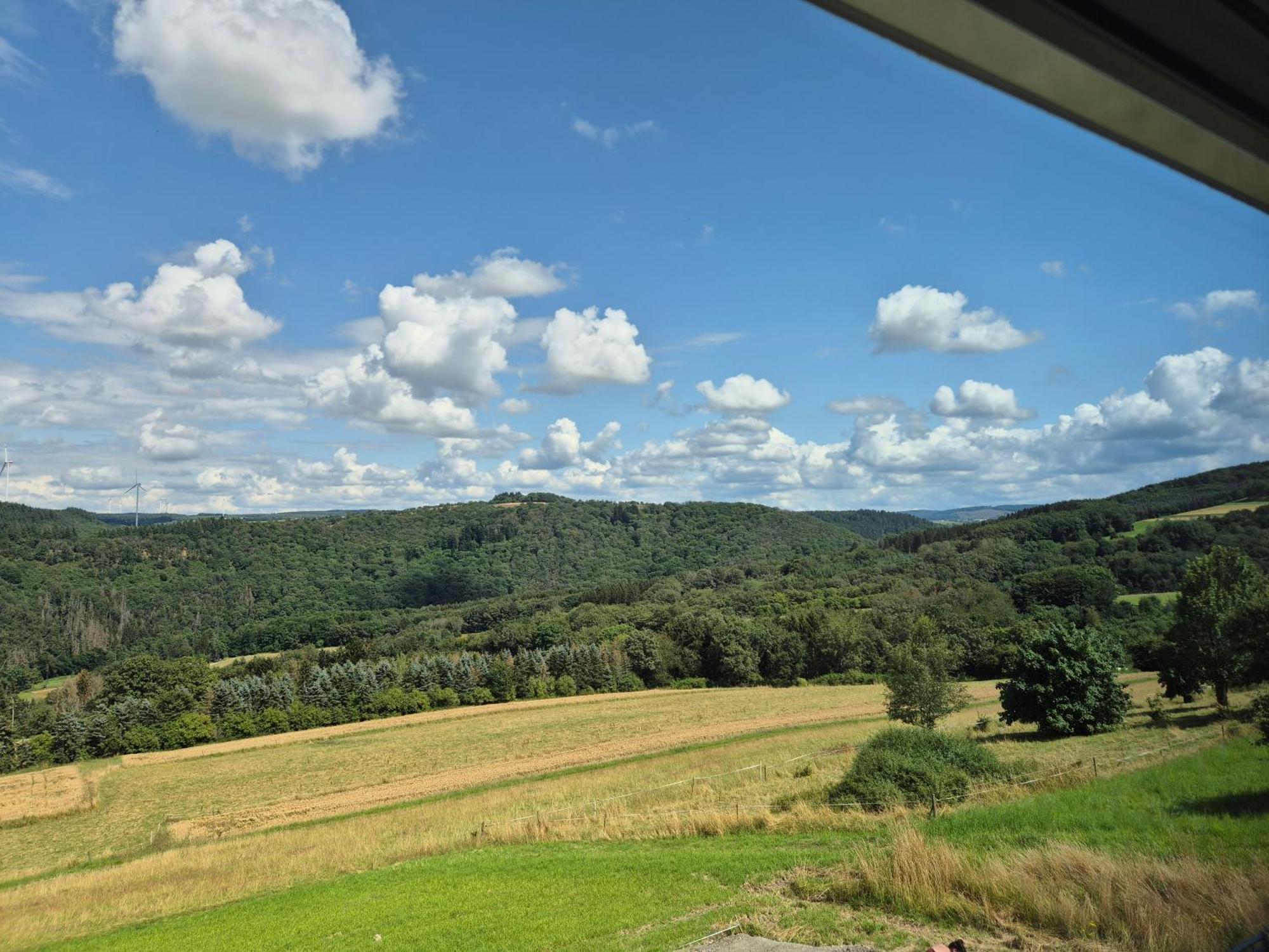 Serenity Vista Retreat Bnb Bescheid Exteriér fotografie