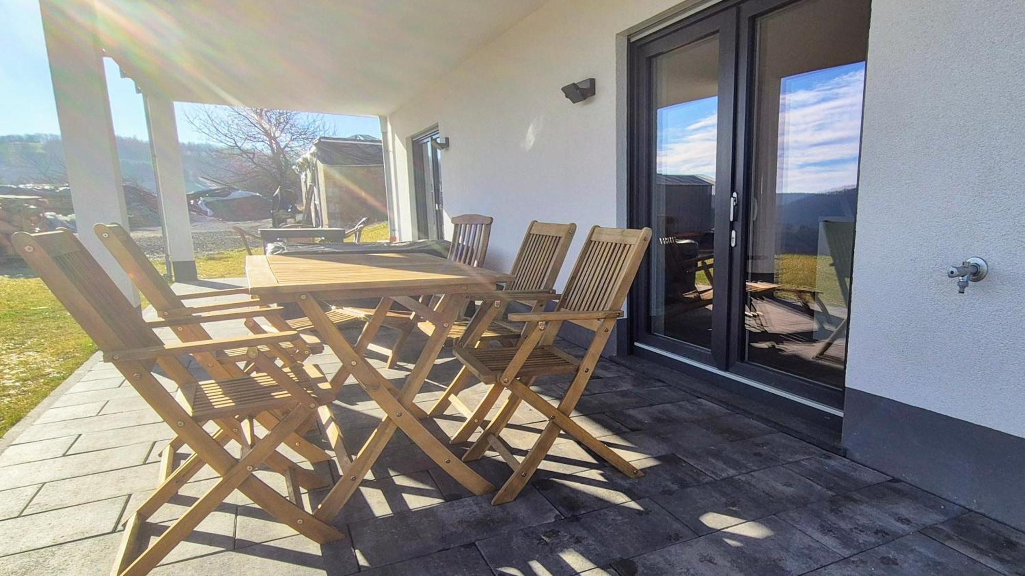 Serenity Vista Retreat Bnb Bescheid Exteriér fotografie